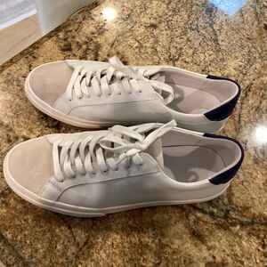 Vince men’s Fulton sneaker, size 9